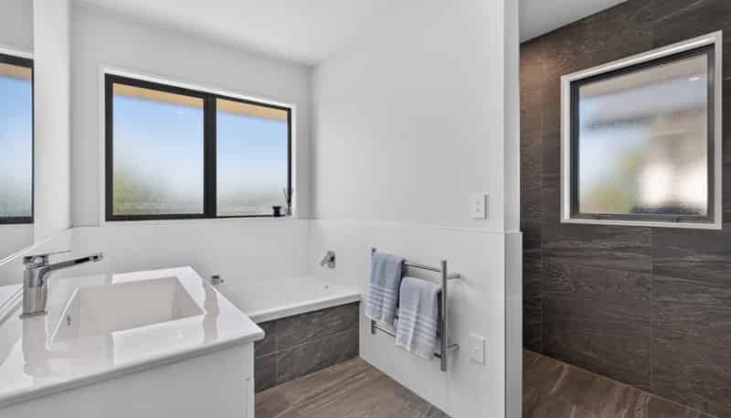 16 Landsborough Drive, Darfield