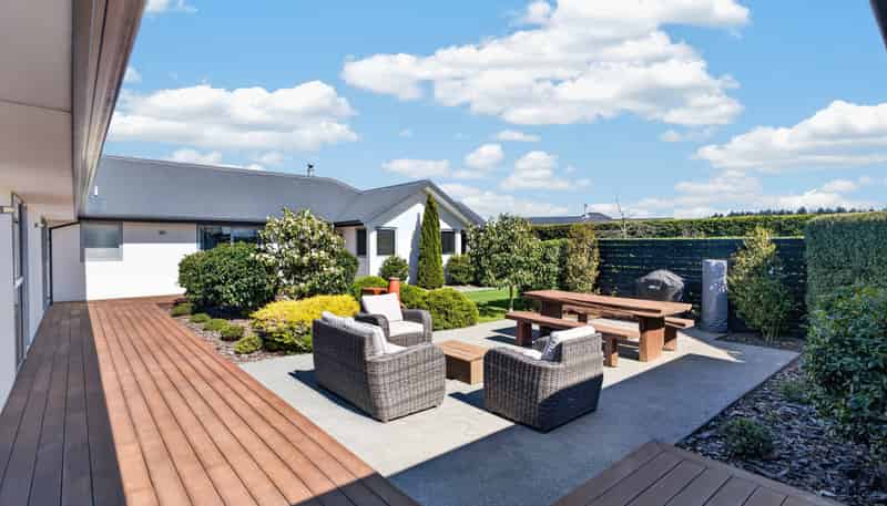 16 Landsborough Drive, Darfield