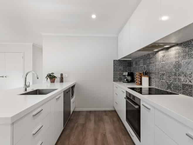 6 Cotswold Court, Shotover Country, Lower Shotover