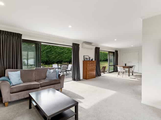 6 Cotswold Court, Shotover Country, Lower Shotover