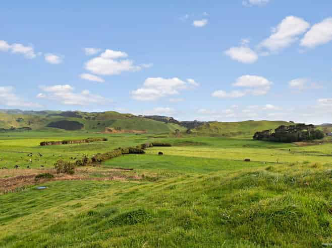 116 West Coast Road, Awhitu