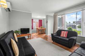 5T/220 Waiwhetu Road, Waterloo