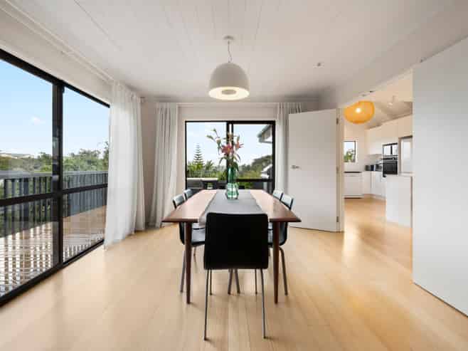 10B Parr Terrace, Castor Bay