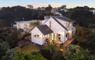 10B Parr Terrace, Castor Bay