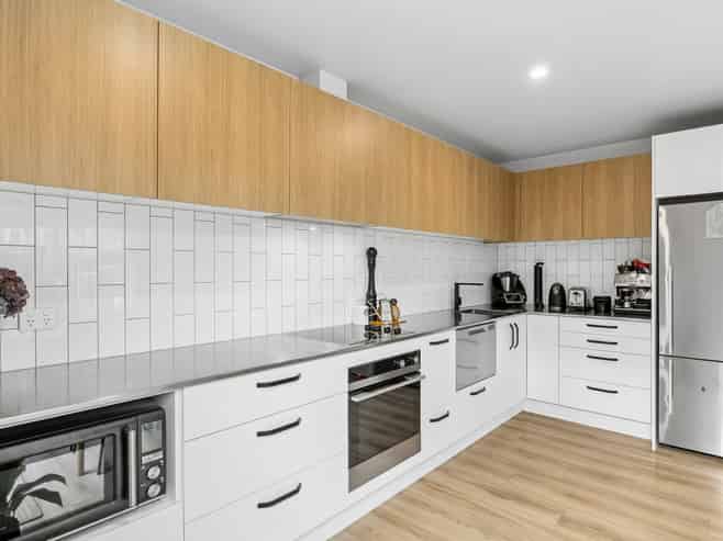 243B South Road, Caversham