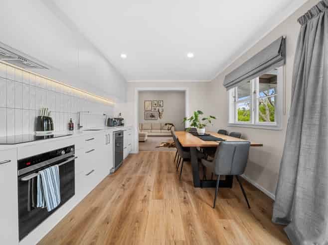42 Jacksons Line, Masterton
