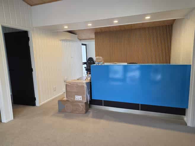High Profile Office Space - Share the Space