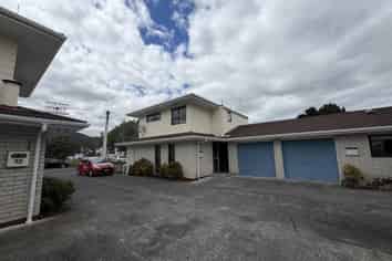 3 Apirana Avenue, Regent