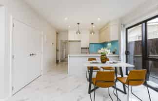 5/1 Tennessee Avenue, Mangere East