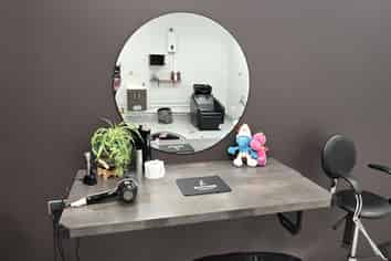 Be your own boss – established hair business