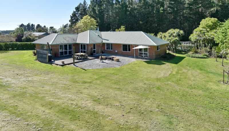 606 Pesters Road, West Eyreton