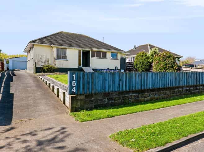 164 South Road, Hawera