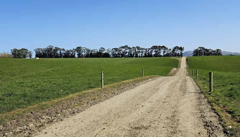 78 and 90 Waimumu Road, Waimumu