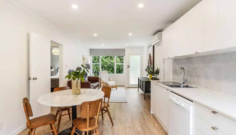 6/134 Edmonton Road, Te Atatu South