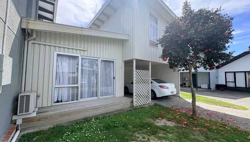 7/51a Avenue Road, Greenmeadows