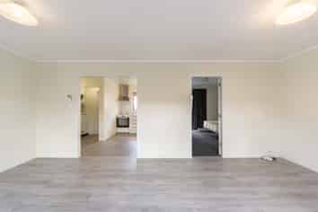3/125A Knighton Road, Hillcrest