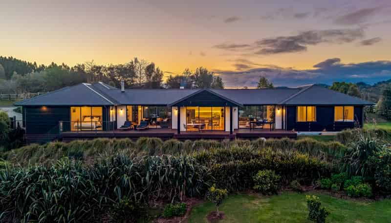 1211b Weranui Road, Wainui