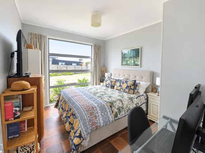 108 Mahoe Place, Matarangi