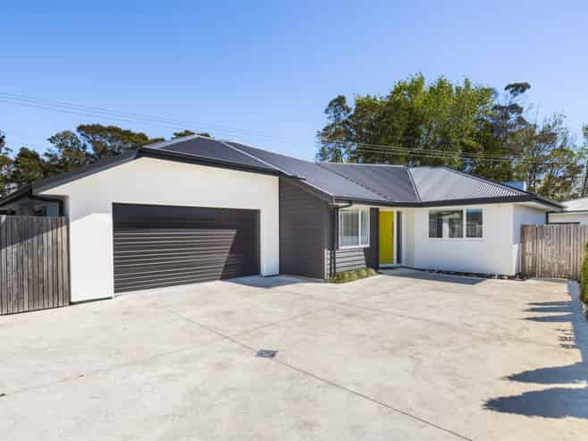 33 Coutts Way, Fitzherbert