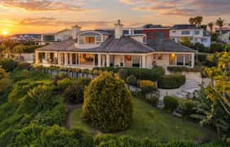 16 Te Akau Crescent, Half Moon Bay