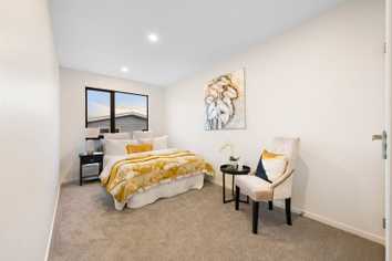 2/30A Tirimoana Road , Te Atatu South