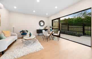 2/30A Tirimoana Road , Te Atatu South