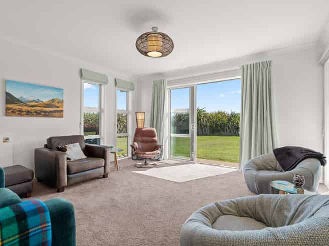 45 Governors Green Drive, Greytown
