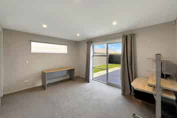 8 Fairford St, Rolleston