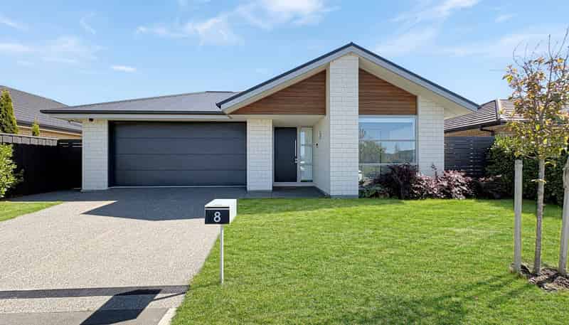 8 Fairford St, Rolleston