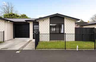 2/17 Walter Street, Fairfield