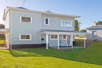166 Stout Street, Mangapapa