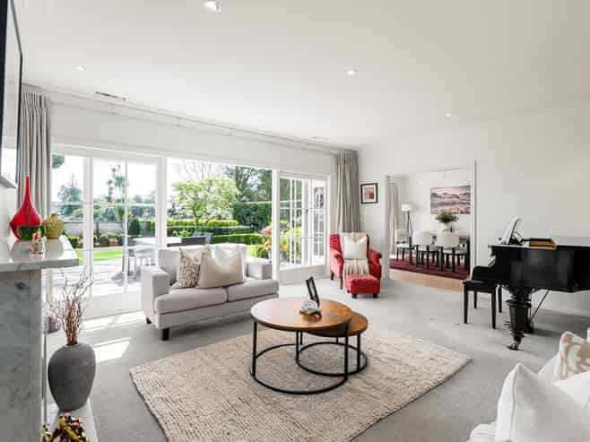 50 Lake Crescent, Hamilton Lake