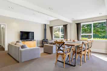 515 Bealey Road, CHARING CROSS