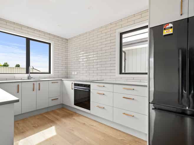 16B Bantry Street, Alexandra