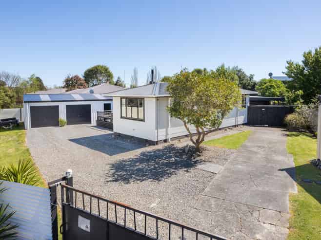 102 Rugby Street, Awapuni