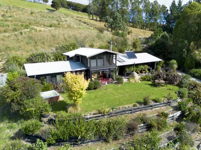 849 Blueskin Road, Mount Cargill