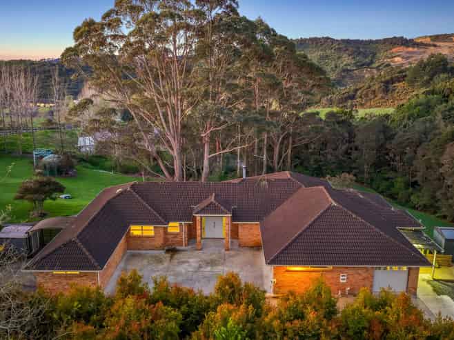 158 Judge Richardson Drive, Drury