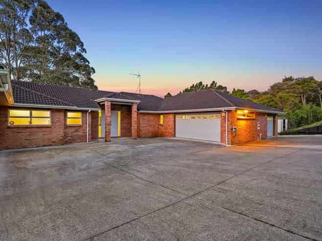 158 Judge Richardson Drive, Drury