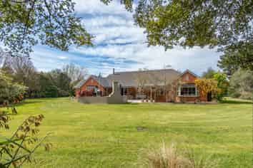 367 Norwood Road, Burnham