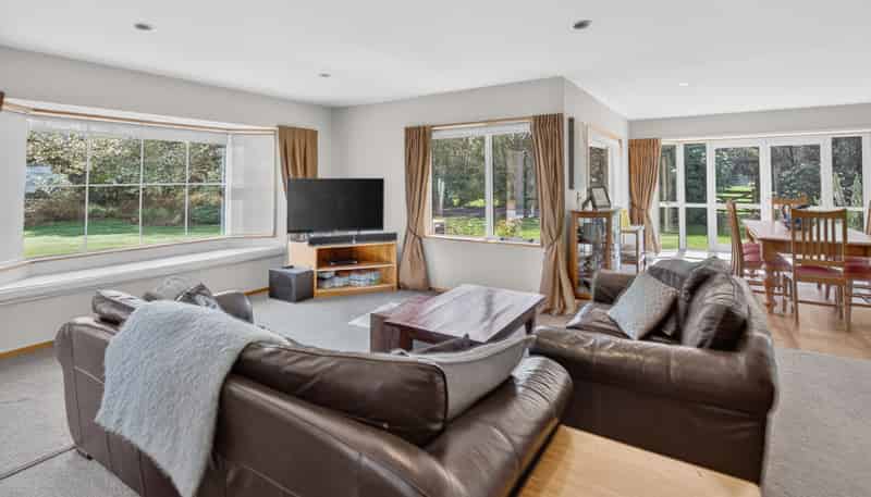 367 Norwood Road, Burnham