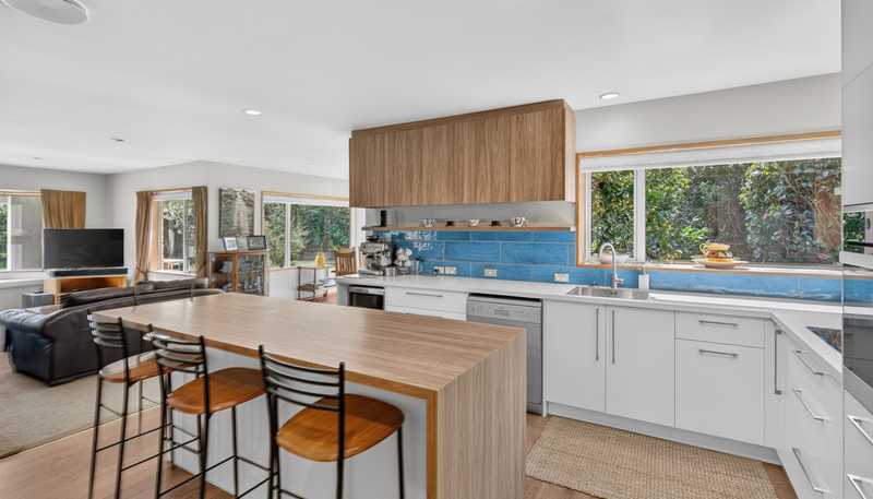 367 Norwood Road, Burnham