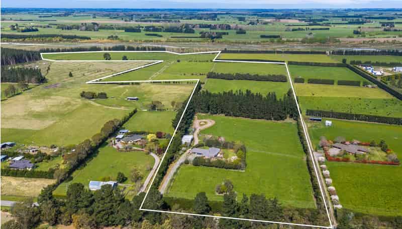 367 Norwood Road, Burnham