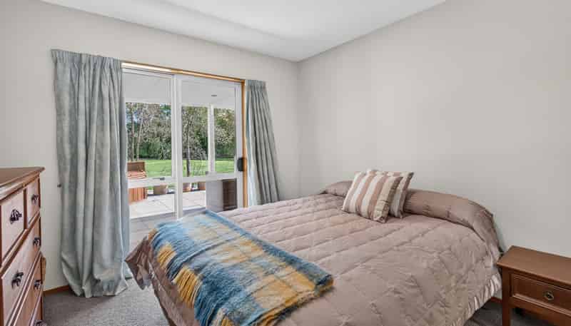 367 Norwood Road, Burnham