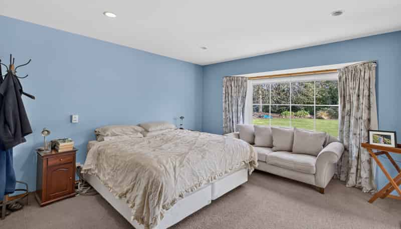 367 Norwood Road, Burnham