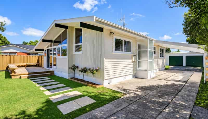 13 Ruapehu Street, Chartwell