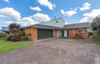 111 Cobham Drive, Hamilton East
