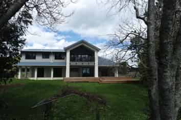 517 Joyce Road, Pyes Pa