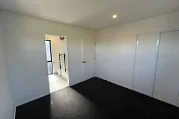 8/118 Mcfaddens Road, Saint Albans