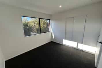 8/118 Mcfaddens Road, Saint Albans