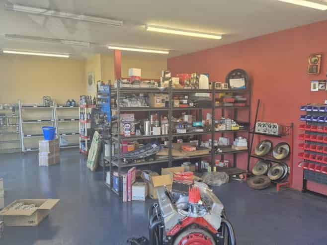 Workshop and showroom in Annesbrook